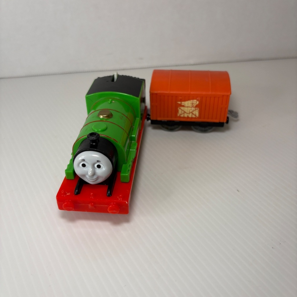 Thomas & Friends TrackMaster Percy & Mail Car Motorized Train Engine 2013 WORKS